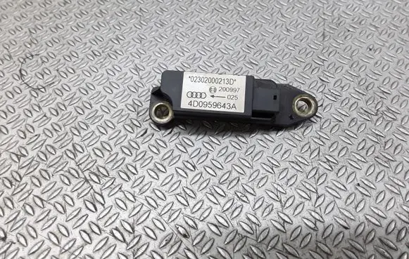 Audi A8 S8 D2 4D Airbag deployment crash/impact sensor 4D0959643A