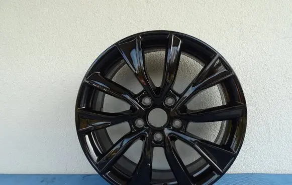 Volkswagen Multivan T7 R18 alloy rim 7T0601025E