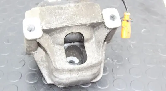 Audi A5 8T 8F Engine mounting bracket 8R0199361