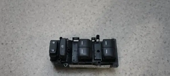Honda Civic X Electric window control switch 83540TGGE620BLK