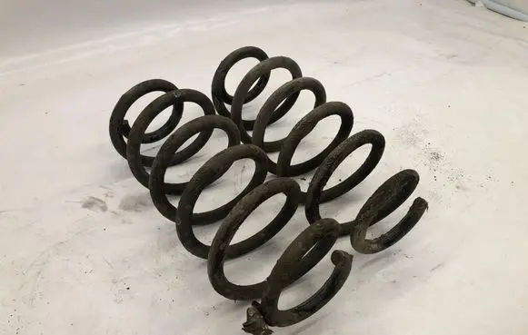 Mazda CX-3 Rear coil spring
