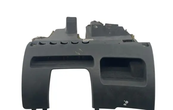 Dashboard lower bottom trim panel