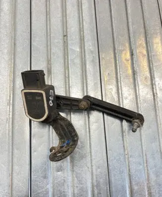 BMW X6 E71 Headlight/headlamp level sensor 6778813