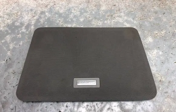 Audi A8 S8 D3 4E Subwoofer grill/trim 4E0035435