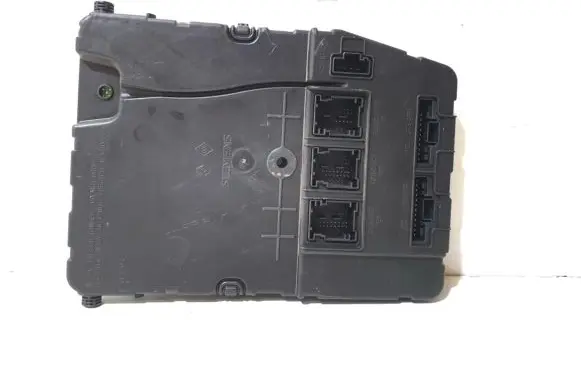 Renault Scenic II - Grand scenic II Comfort/convenience module 8200525384