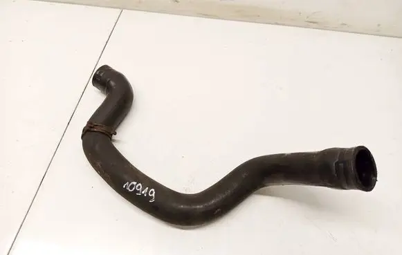 Skoda Octavia Mk2 (1Z) Engine coolant pipe/hose 