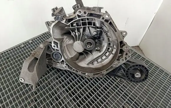 Opel Signum Manual 5 speed gearbox F17W418