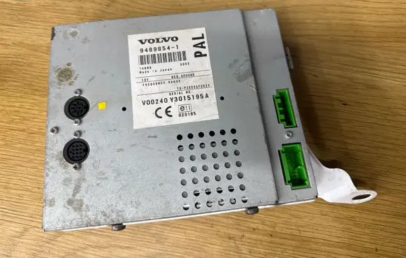 Volvo V70 GPS navigation control unit/module 94898541