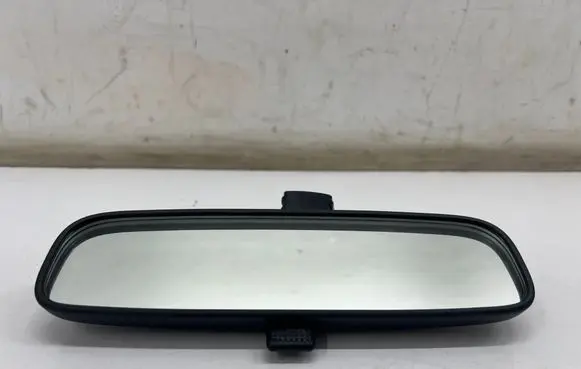 Toyota Yaris XP210 Rear view mirror (interior) 042197