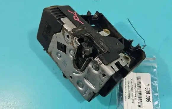 Nissan Primastar Front door lock 8200008246 IMPRK1530399