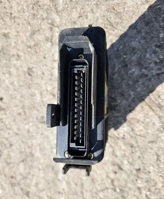 Volkswagen PASSAT B4 Engine control unit/module 0 280 000 734 443 907 403 D