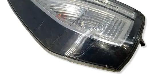 Mazda 5 Rear/tail lights C31751160 K2442