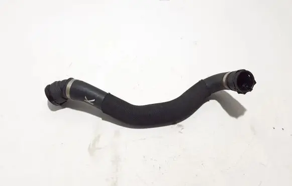BMW 5 G30 G31 Engine coolant pipe/hose 8581029