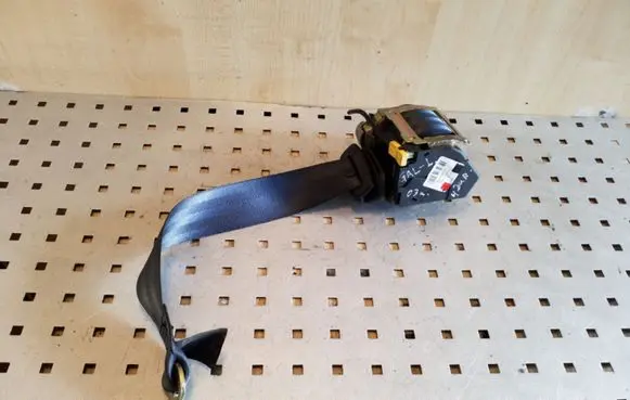 Audi A3 S3 8L Rear seatbelt 8L4857805A