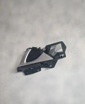 Citroen DS5 Rear door interior handle 9688506377