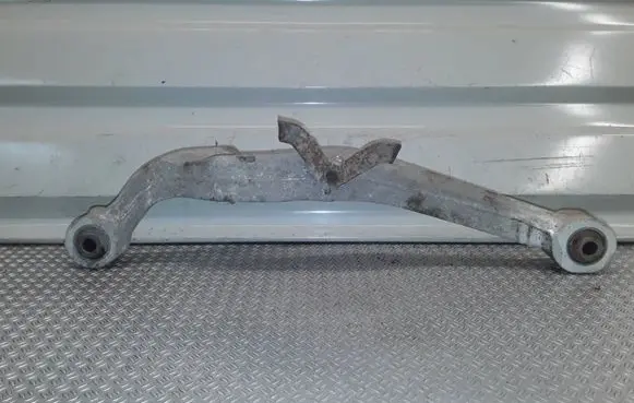 Nissan Qashqai Rear control arm