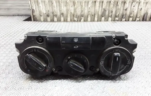 Volkswagen Caddy Climate control unit