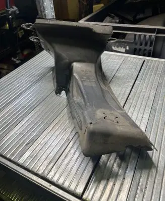 Audi A6 S6 C6 4F Intercooler air guide/duct channel 4F0145334