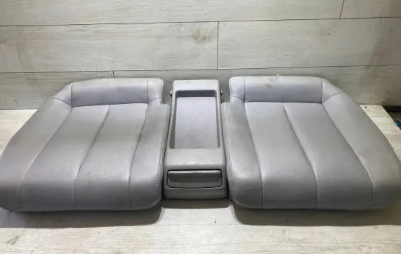 Rear seat