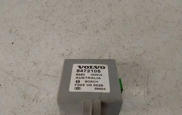Volvo V70 Alarm control unit/module 9472105 F005V00026
