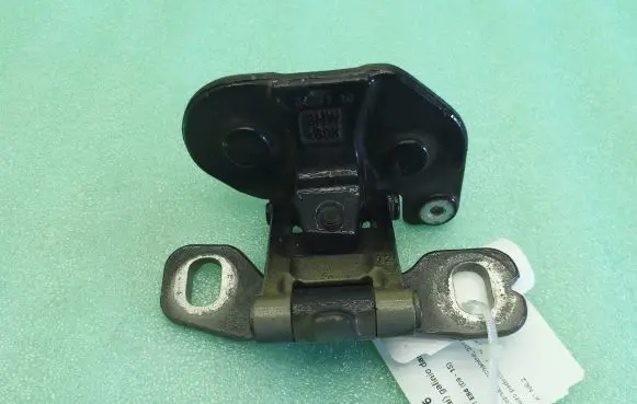 BMW X1 E84 Tailgate/trunk/boot hinge 706062509