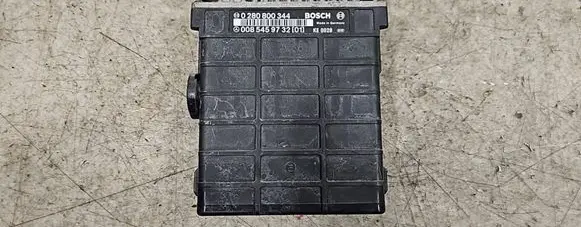 Mercedes-Benz 190 W201 Engine control unit/module 0280800344 KE0028 0085459732