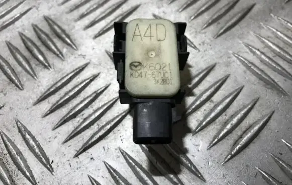 Mazda CX-7 Parking PDC sensor kd4767uc1 kd47-67uc1