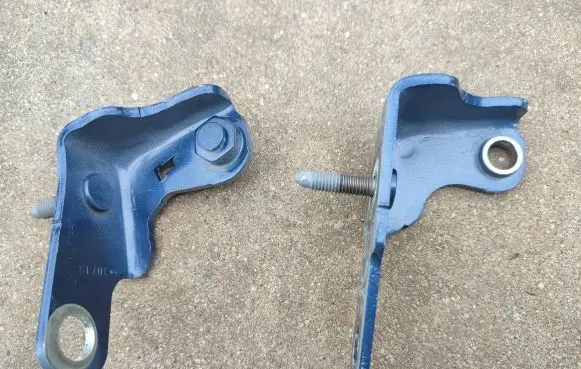 Ford Focus Front door hinge set 