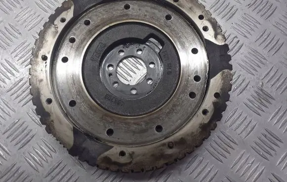Nissan Note (E11) Dual mass flywheel 