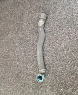Jaguar F-Pace Engine coolant pipe/hose GX638B505AD