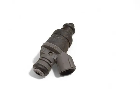 Audi A3 S3 8P Fuel injector 06A906031BT