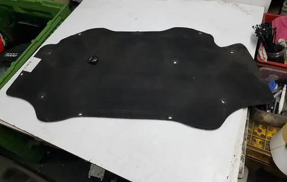 Seat Ibiza IV (6J,6P) Engine bonnet/hood sound/heat insulation 
