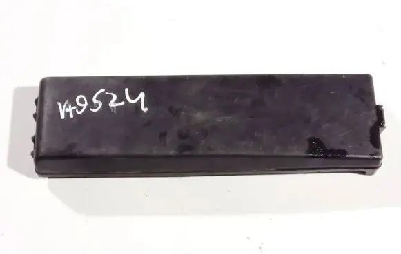 Lexus IS 220D-250-350 Fuse box cover 71548673 7154-8673