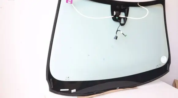 Volvo V60 Front windscreen/windshield window 43R00027 DOT32AS1M62 E000190