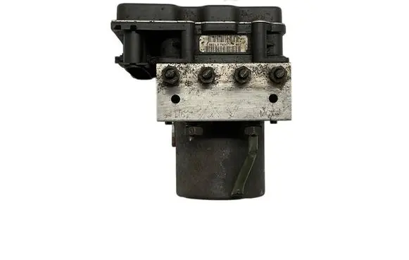 Toyota Avensis T270 ABS Pump 0265951567 10608S0119