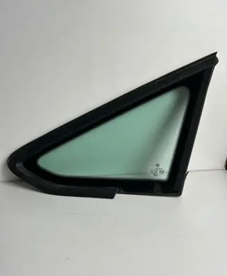 Volkswagen Golf Sportsvan Front door vent window glass four-door 43R001582