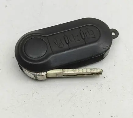 Peugeot Boxer Ignition key/card 1697037680