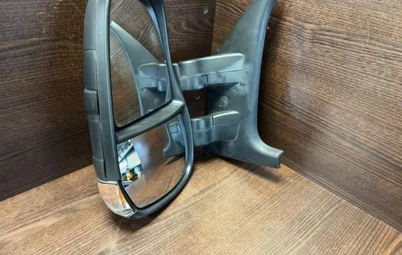 Iveco Daily 3rd gen Front door electric wing mirror 5802031928 2023071