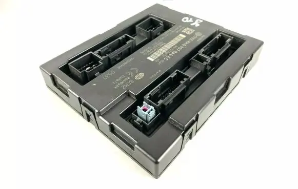 Audi A4 S4 B8 8K Comfort/convenience module 8K0907064EC