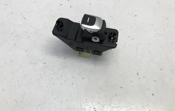 KIA Niro Electric window control switch 4C752R1310