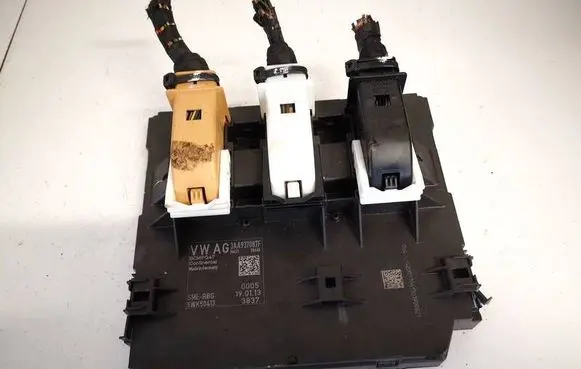 Volkswagen PASSAT B7 Comfort/convenience module 3aa937087f 5wk50413