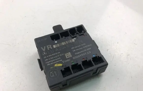 Mercedes-Benz C W204 Other control units/modules A2048702026
