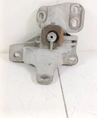 Mazda MX-30 Gearbox mounting bracket A260573 A260575