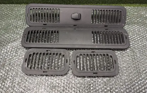 Renault Master III Rear air vent grill 769389678R 769392825R 769394158R