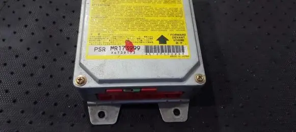 Mitsubishi Colt Airbag control unit/module X6T39173 MR173999