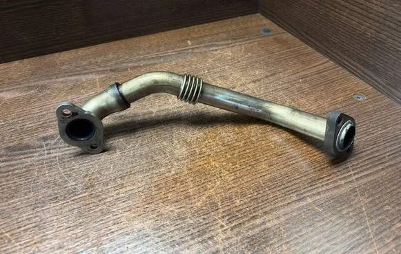 Opel Vivaro EGR valve line/pipe/hose C51