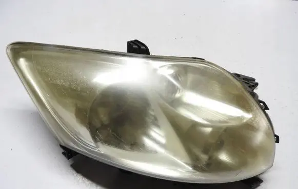 Toyota Auris 150 Headlights/headlamps set 