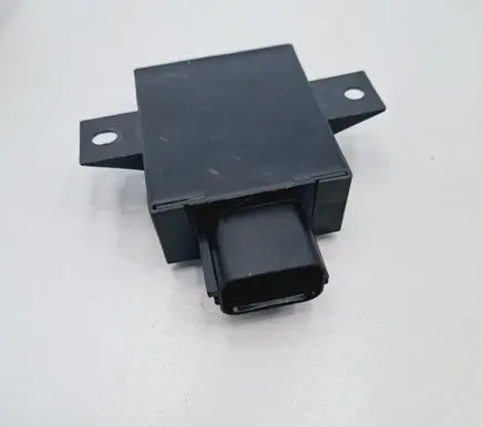 Jaguar XE Fuel injection pump control unit/module FK729D370AD