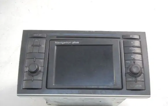Audi A4 S4 B6 8E 8H HiFi Audio sound control unit 8E0035192B