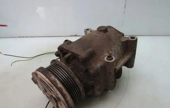 Ford Focus Air conditioning (A/C) compressor (pump) XS4H19D629AD